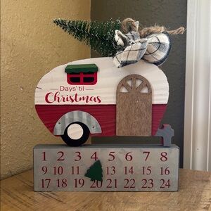 Christmas Camper Countdown Decor